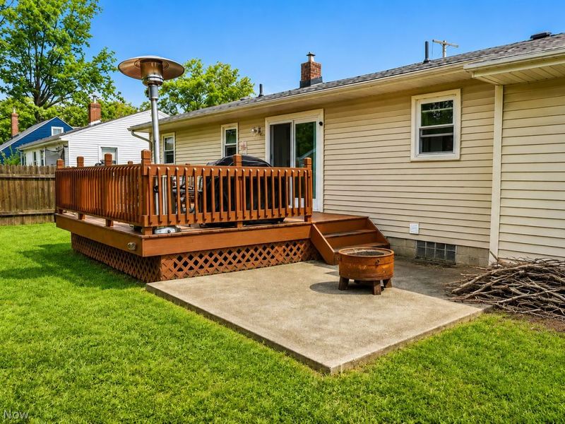 2308 W 16th Street, Saybrook, OH 44004 Photo 5