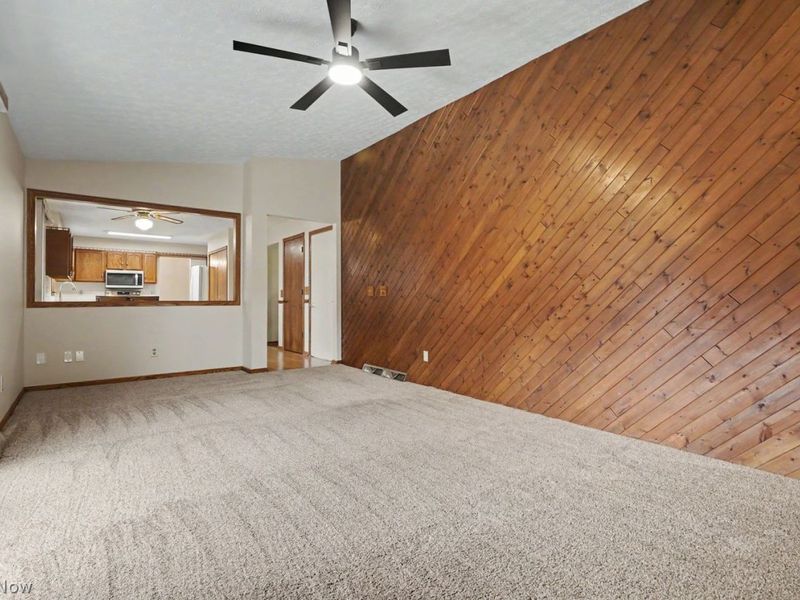 1457 Gray Fox Drive, Green, OH 44720 Photo 16