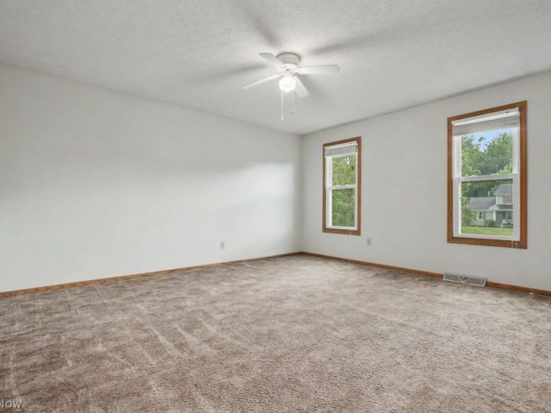 1457 Gray Fox Drive, Green, OH 44720 Photo 22