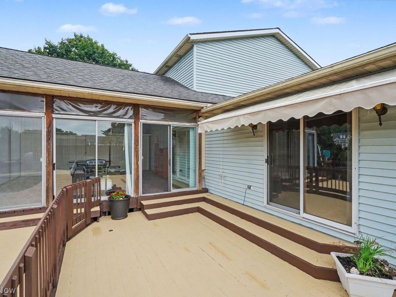 1457 Gray Fox Drive, Green, OH 44720 Photo 31