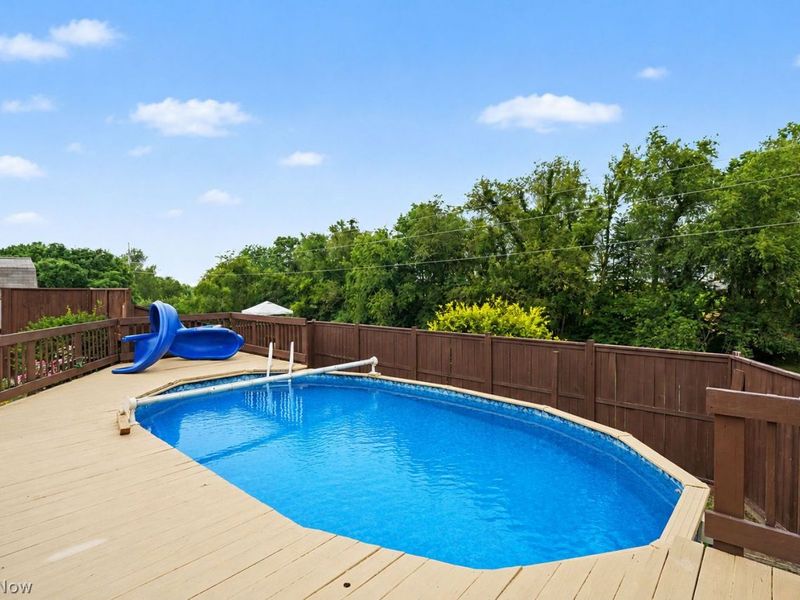 1457 Gray Fox Drive, Green, OH 44720 Photo 32