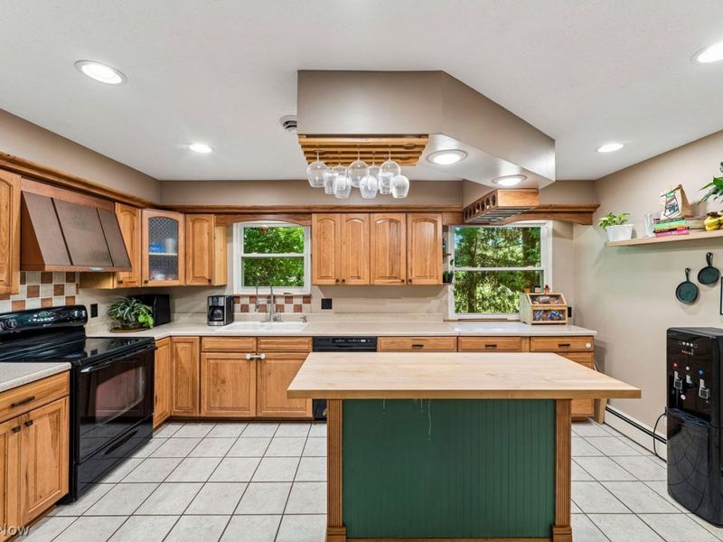 330 Spell Road, Kent, OH 44240 Photo 11
