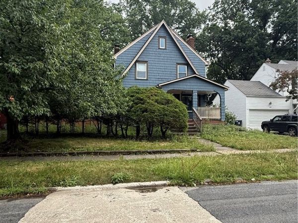 4009 Rosemond Road, Cleveland Heights, OH 44121