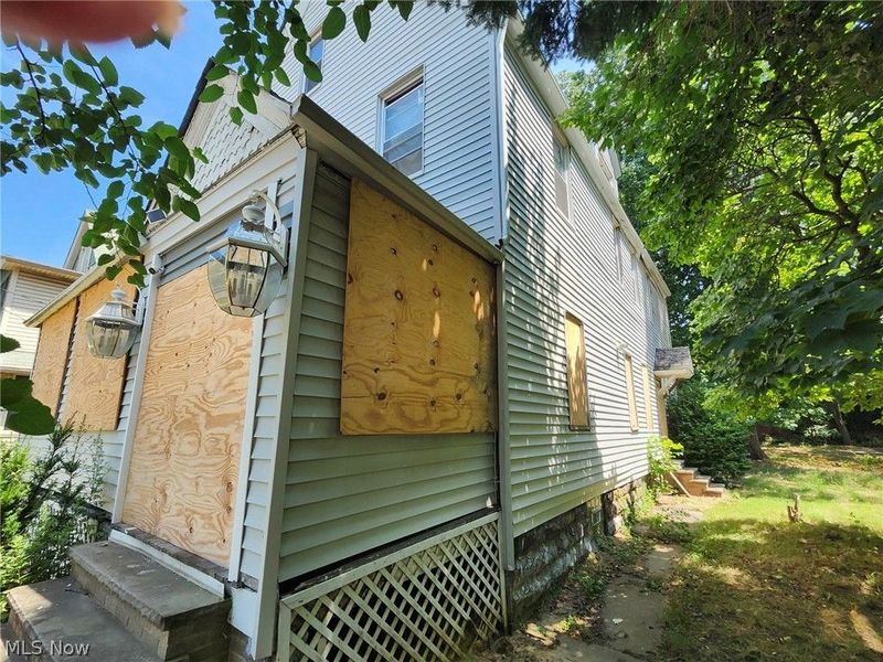 2999 E 61st Street, Cleveland, OH 44127 Photo 3
