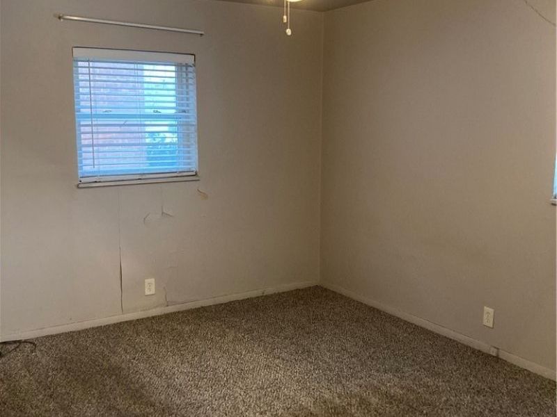 17876 Lake Shore Boulevard, Cleveland, OH 44119 Photo 11