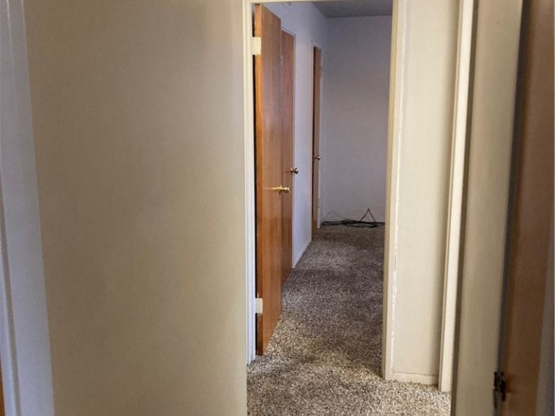 17876 Lake Shore Boulevard, Cleveland, OH 44119 Photo 8