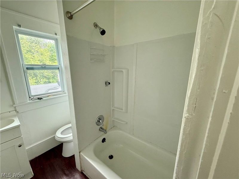 895 Beardsley Street, Akron, OH 44311 Photo 7