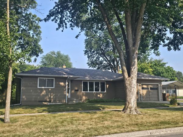 102 11th Avenue, Brookings, SD 57006