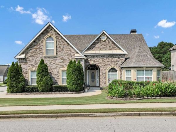 920 Southfork Drive, Loganville, GA 30052