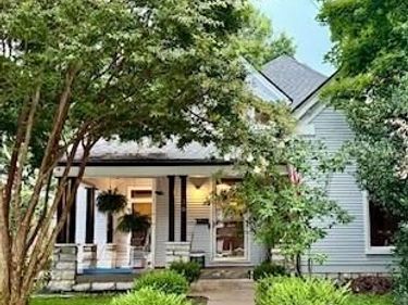136 E Broadway Avenue, Richmond, KY 40475