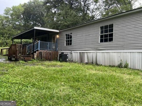 4467 Timberland Circle SE, Acworth, GA 30102