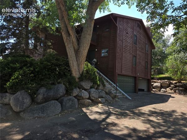 2526 Plumtree Grove, Colorado Springs, CO 80907
