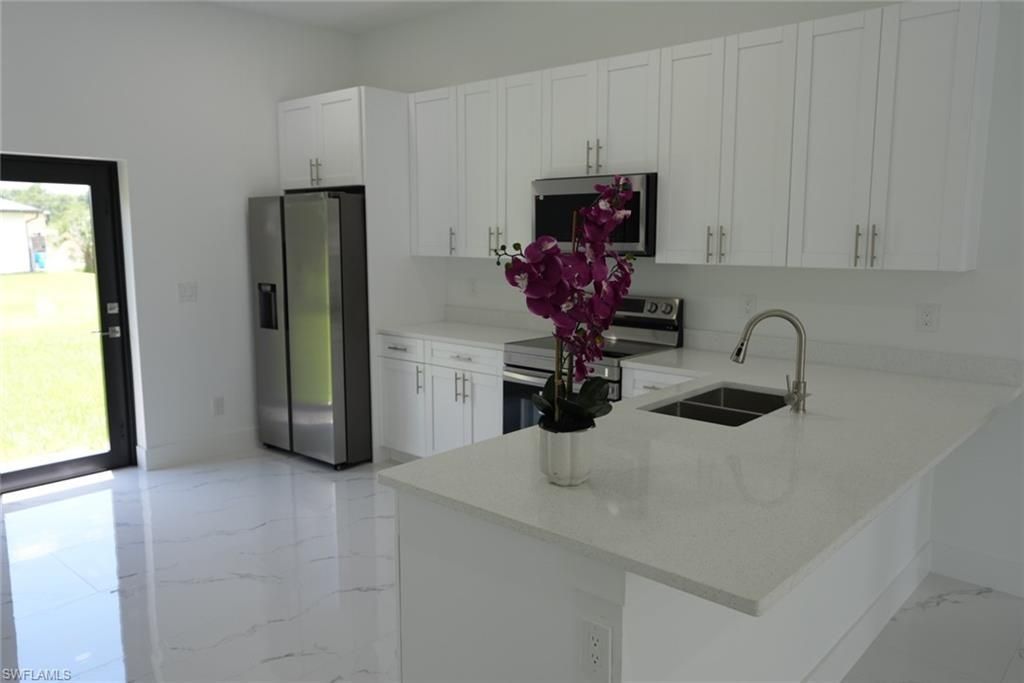 3931 Sunset Rd, Lehigh Acres, FL 33971 Photo