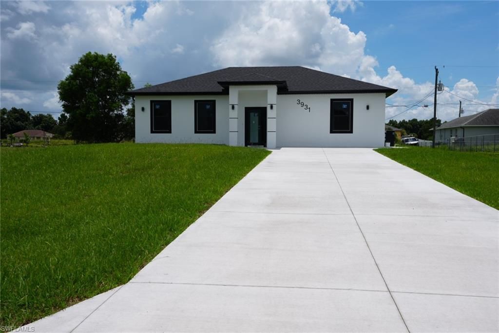 3931 Sunset Rd, Lehigh Acres, FL 33971 Photo