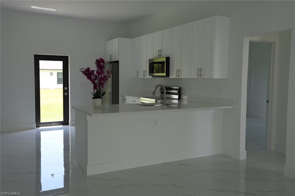 3931 Sunset Rd, Lehigh Acres, FL 33971 Photo