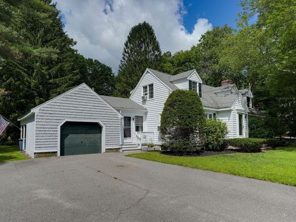 141 Holliston St, Medway, MA 02053