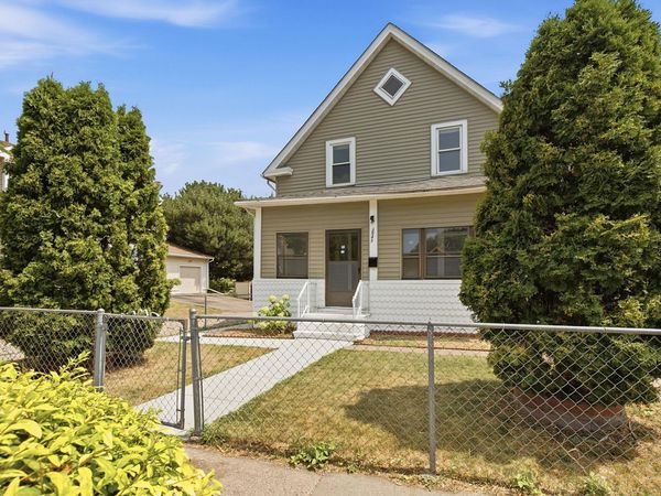 3541 Clinton Avenue , Minneapolis, MN 55408