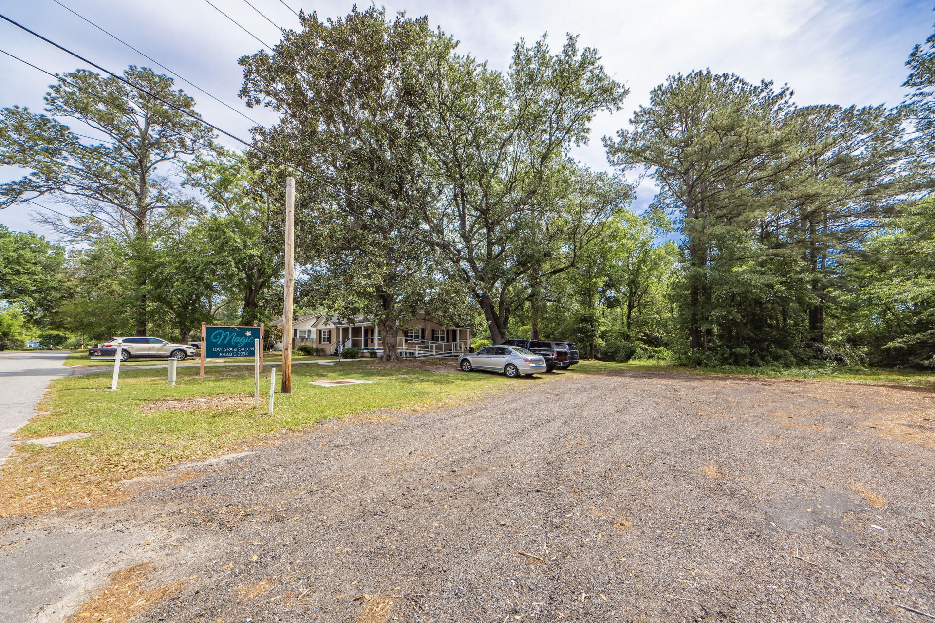 703 N Magnolia Street Photo 43