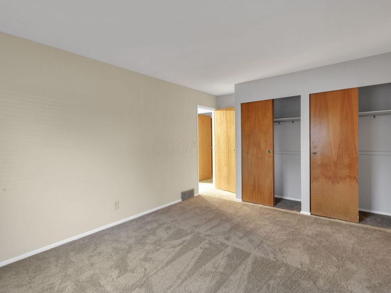 6676 Red Fox Road , Reynoldsburg, OH 43068 Photo 30