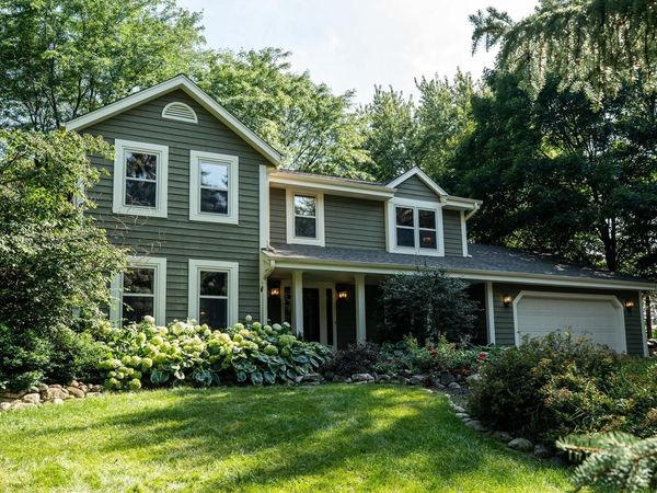 S24W27029 Apache PASS, Waukesha, WI 53188