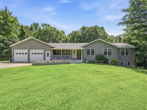 18 Rowe Lane, Oakland, ME 04963