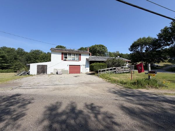 1 County Road , Greene, ME 04236