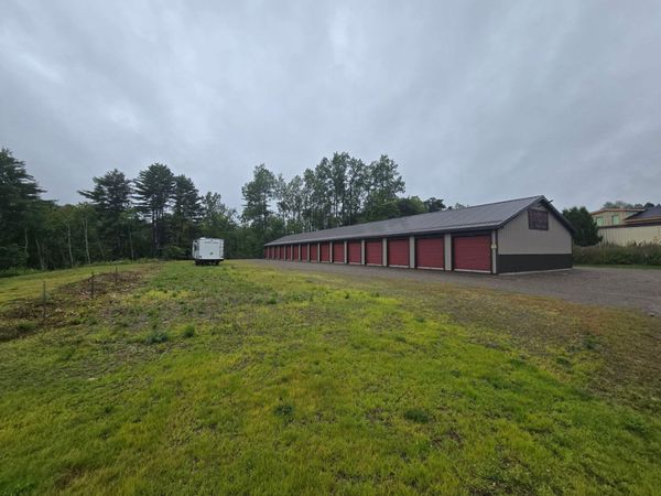 271 Western Avenue, Hampden, ME 04444