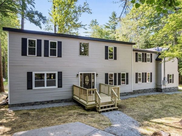 1305 Old Hillsboro Road, Henniker, NH 03242