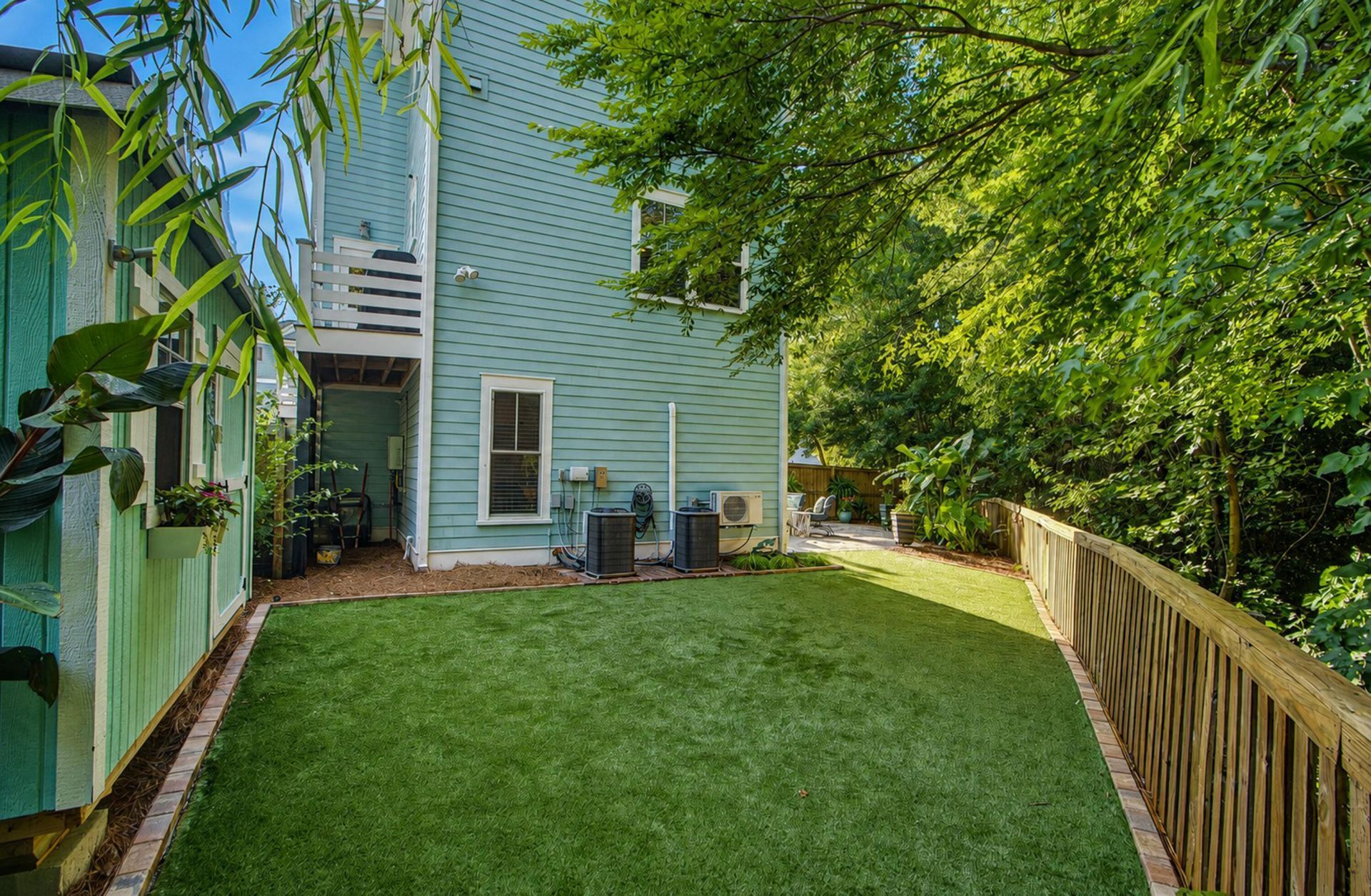 5138 Hyde Park Village Lane Photo 40