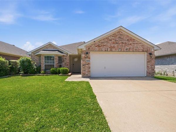 8404 Bowspirit Lane, Fort Worth, TX 76053