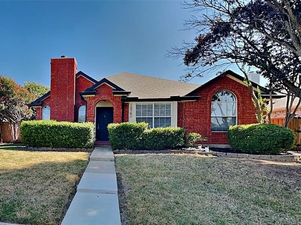 10761 Castle Drive, Frisco, TX 75035