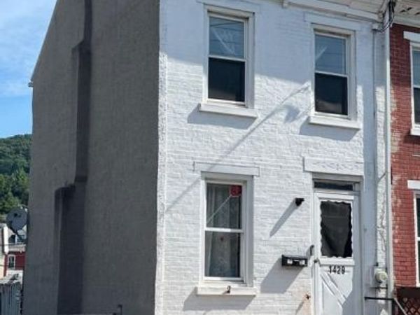 1429 COTTON, READING, PA 19602