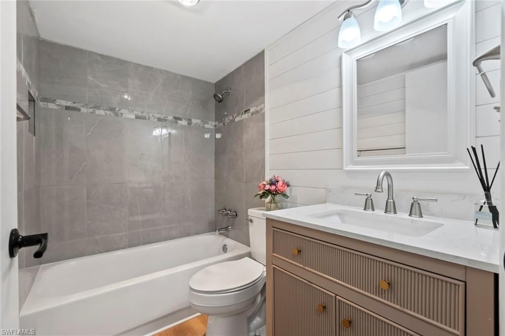 325 Charlemagne Blvd, Unit A101, Naples, FL 34112 Photo