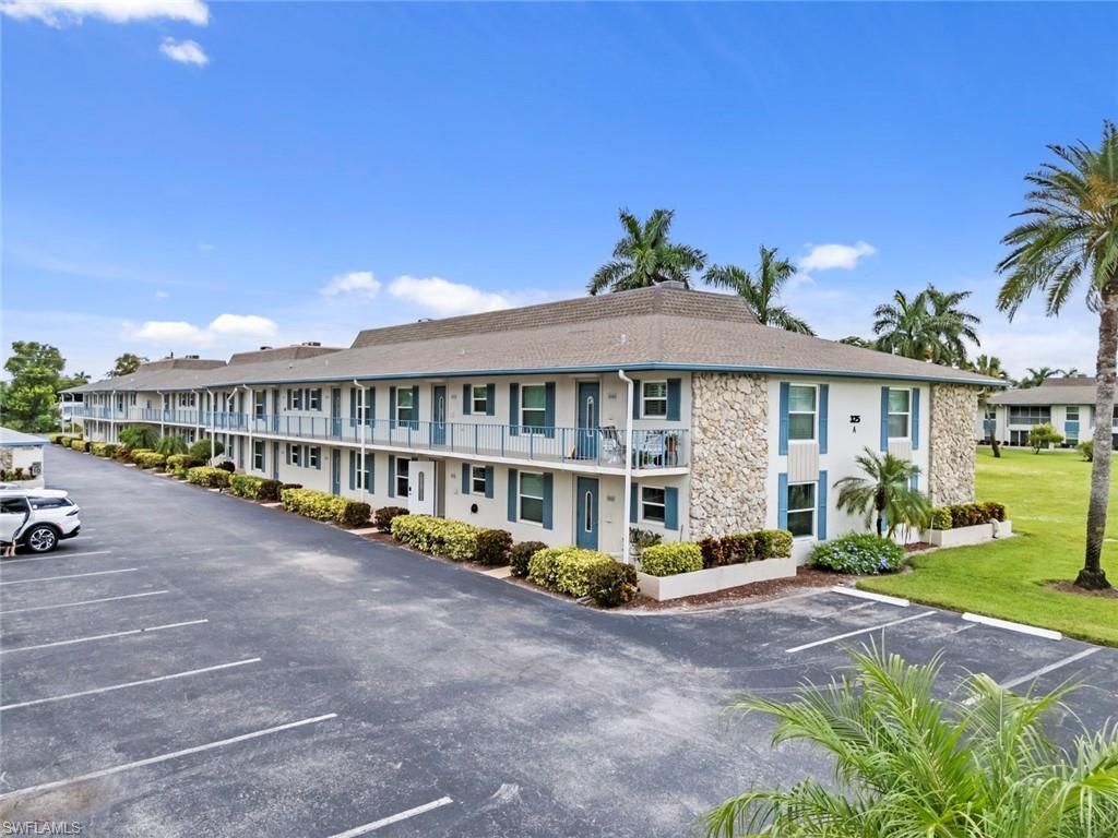 325 Charlemagne Blvd, Unit A101, Naples, FL 34112 Photo