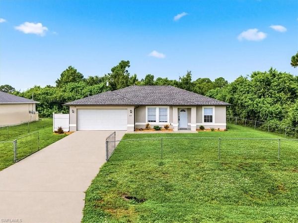 5217 3rd ST W, LEHIGH ACRES, FL 33971