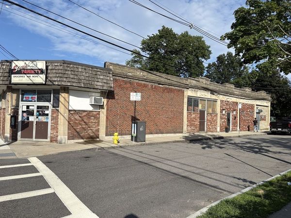 125-133 Billings Rd, Quincy, MA 02171