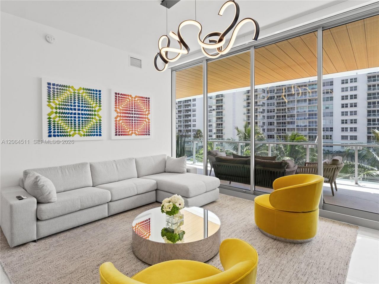 5775 Collins Ave, Unit 405, Miami Beach, FL 33140 Photo