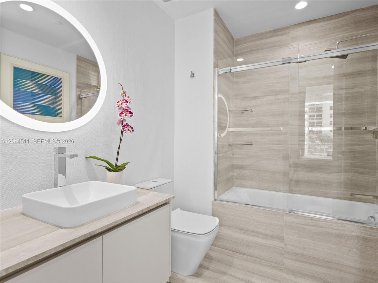 5775 Collins Ave, Unit 405, Miami Beach, FL 33140 Photo