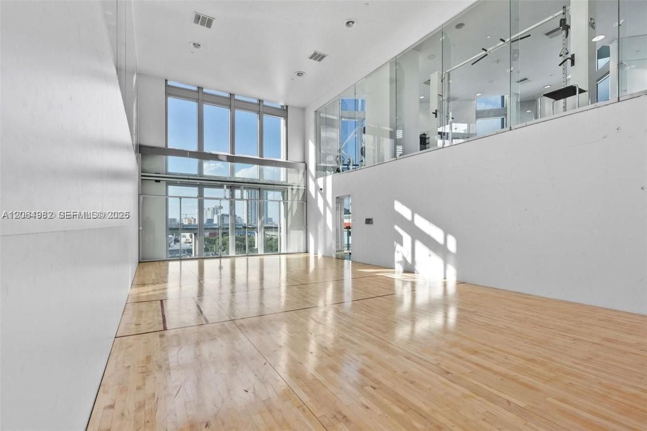 350 S Miami Ave, Unit 2714, Miami, FL 33130 Photo