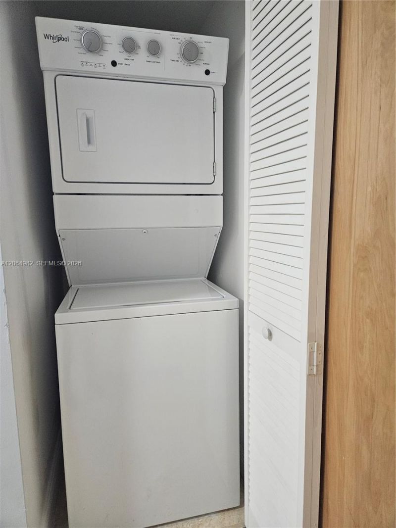 350 S Miami Ave, Unit 2714, Miami, FL 33130 Photo