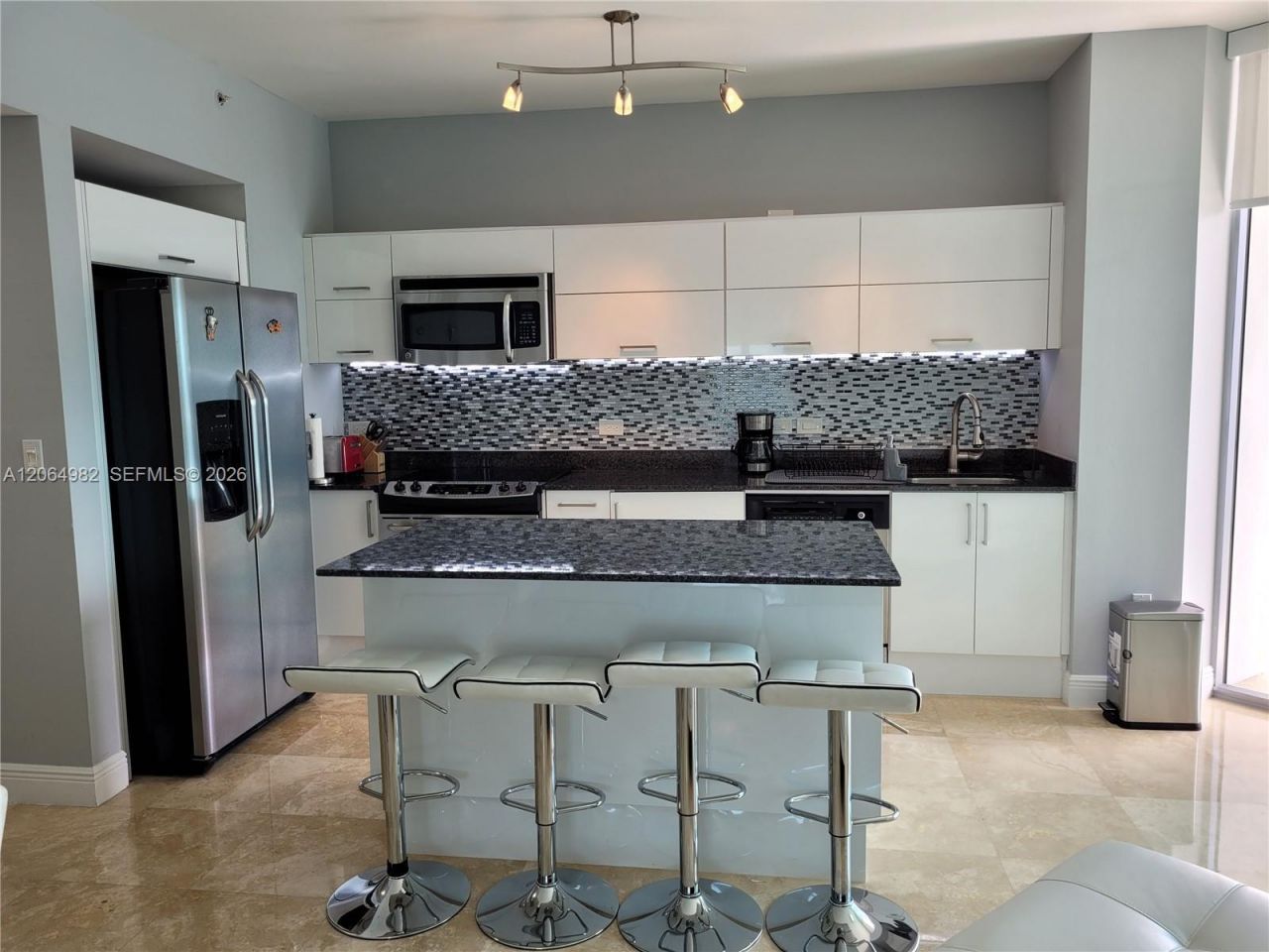 350 S Miami Ave, Unit 2714, Miami, FL 33130 Photo