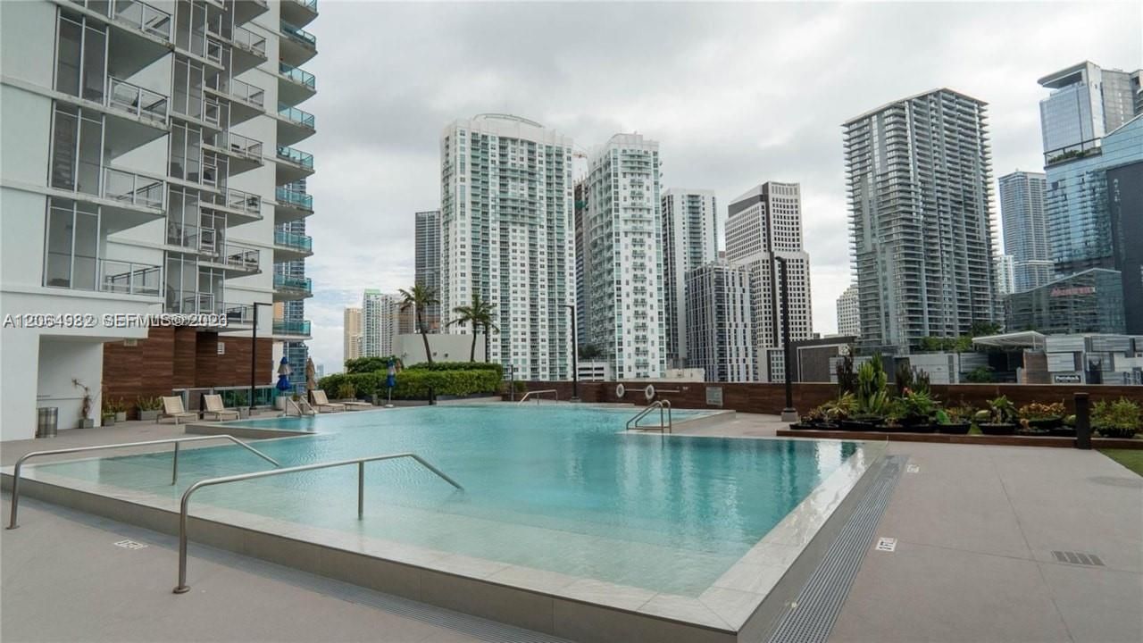 350 S Miami Ave, Unit 2714, Miami, FL 33130 Photo