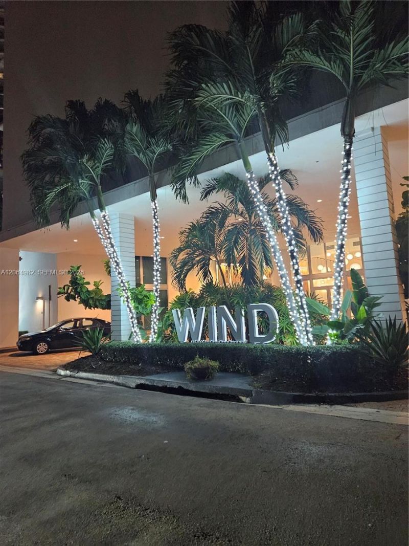 350 S Miami Ave, Unit 2714, Miami, FL 33130 Photo