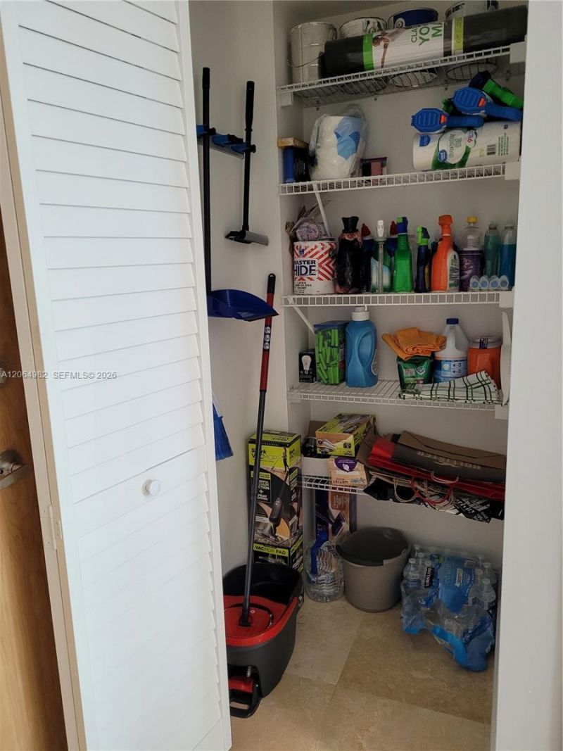 350 S Miami Ave, Unit 2714, Miami, FL 33130 Photo