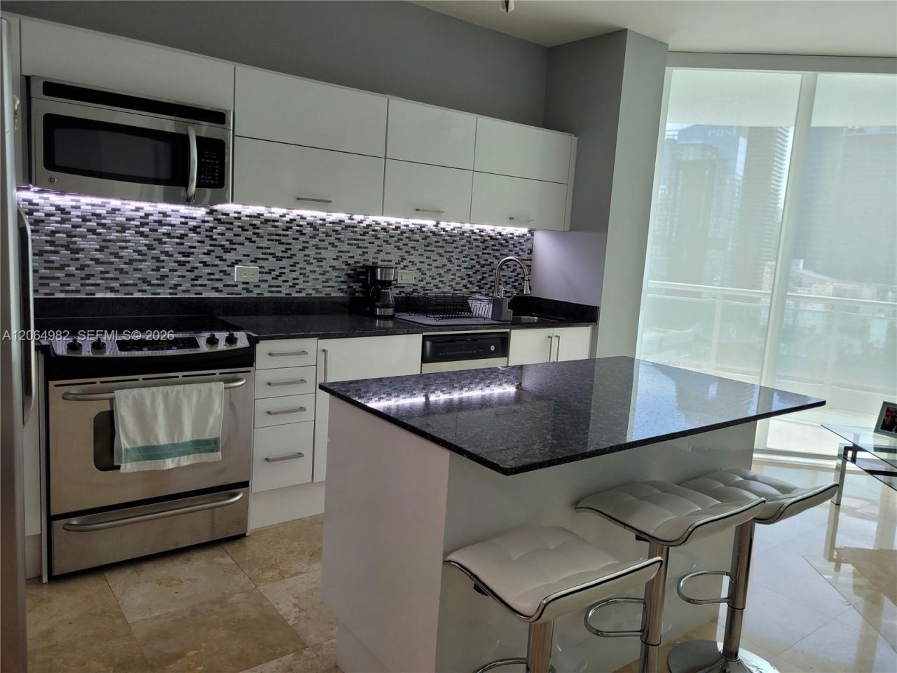 350 S Miami Ave, Unit 2714, Miami, FL 33130 Photo