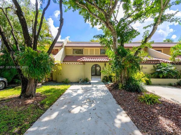 3843 Alcantara Ave , Unit 76B, Doral, FL 33178