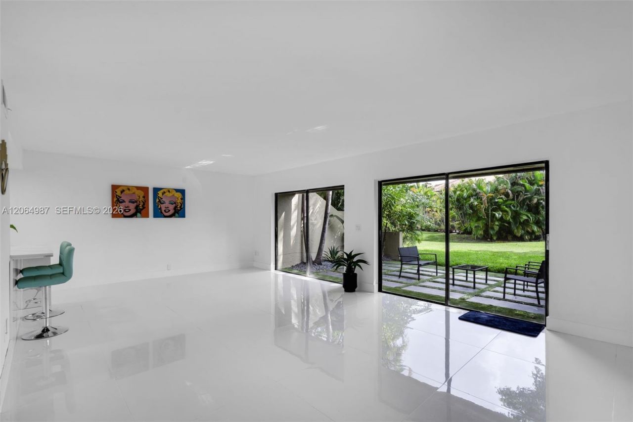 3843 Alcantara Ave, Unit 76B, Doral, FL 33178 Photo