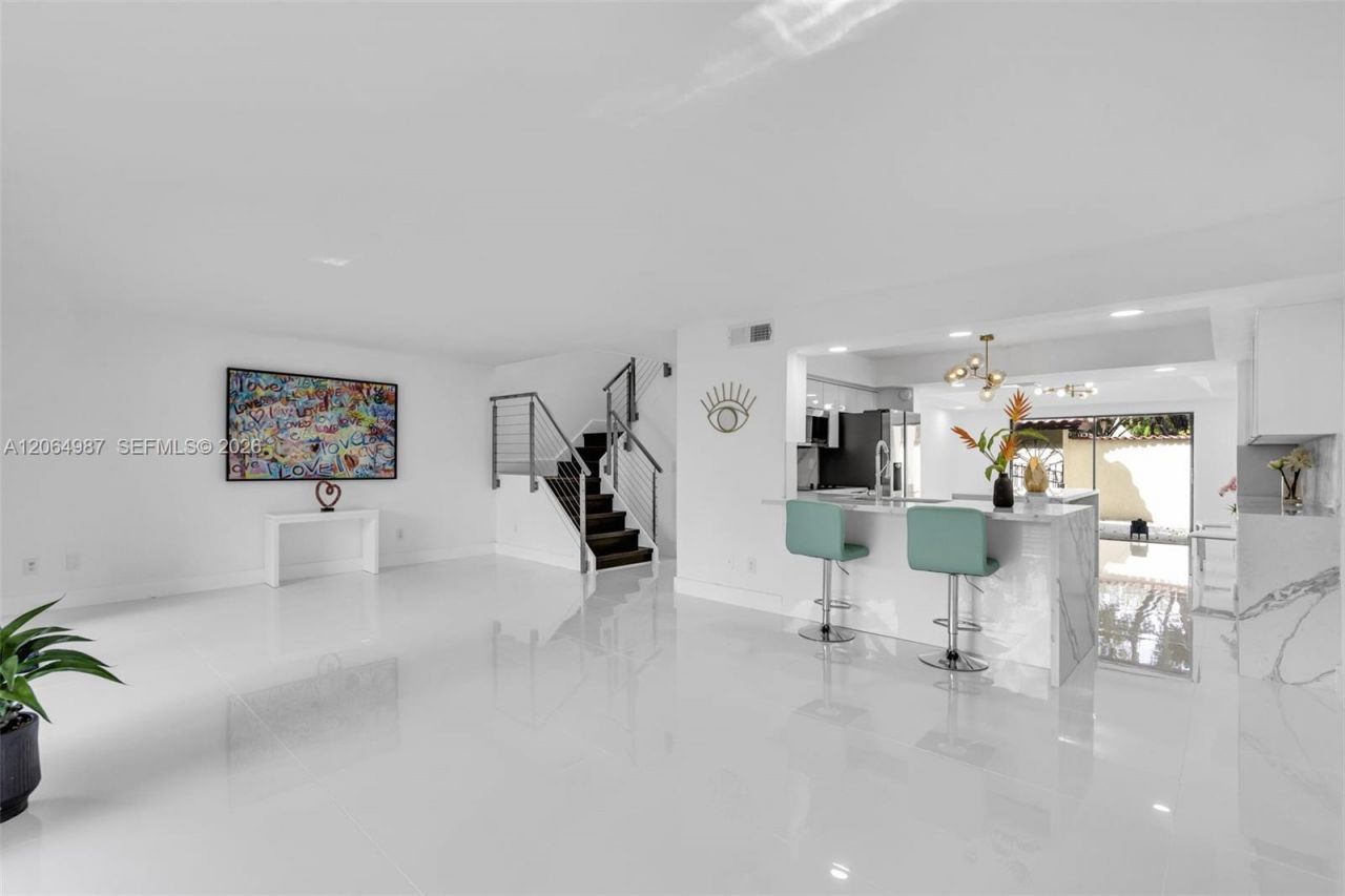 3843 Alcantara Ave, Unit 76B, Doral, FL 33178 Photo