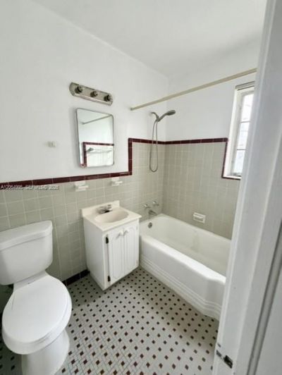 1010 E Ponce De Leon Blvd , Unit 3, Coral Gables, FL 33134 Photo