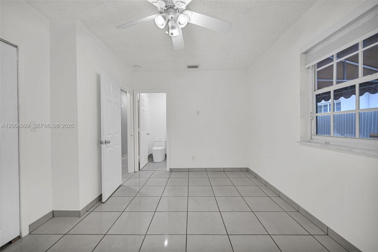 451 E 37th St , Hialeah, FL 33013 Photo